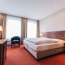 HOTEL KOCKS am Mühlenberg, Muelheim an der Ruhr — photo 4