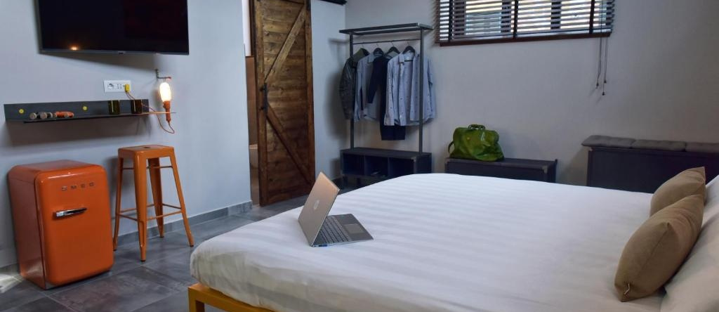 GARAGE47 Storica Officina Meccanica LOFT B&B iN PIENZA, 皮恩扎 — 照片 1