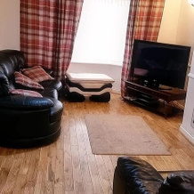 Captivating 3-Bed In Wednesbury, Free Parking, Веднсбери — фото 2