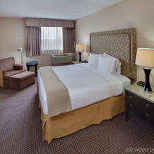 Holiday Inn Express Palatine, 帕拉蒂尼 — 照片 4