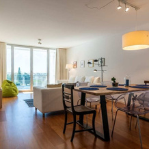 Gorgeous Apartment in Alges With Stunning Rooftop Pool, Algés — photo 2