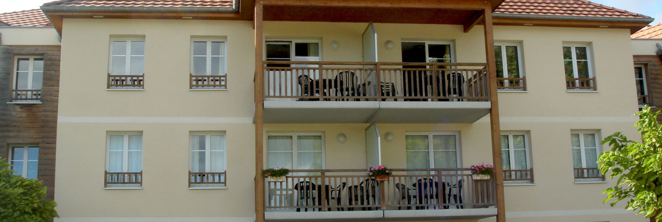 Résidence Les Allées du Green, Levernois — photo 1