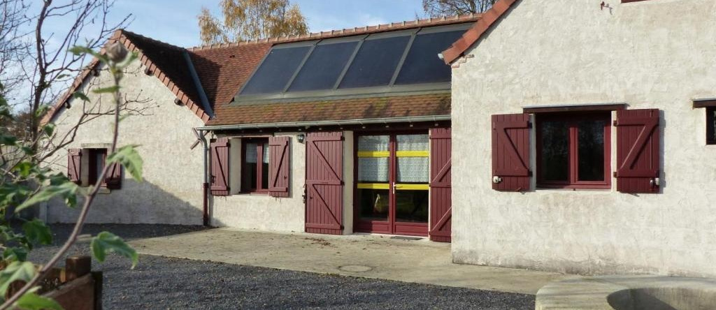 Gîte Dompierre-sur-Besbre, 4 pièces, 6 personnes - FR-1-489-51, 东皮埃尔（贝斯布尔河畔） — 照片 1