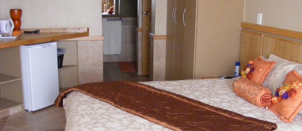 Bubez Guesthouse, Барбертон — фото 1