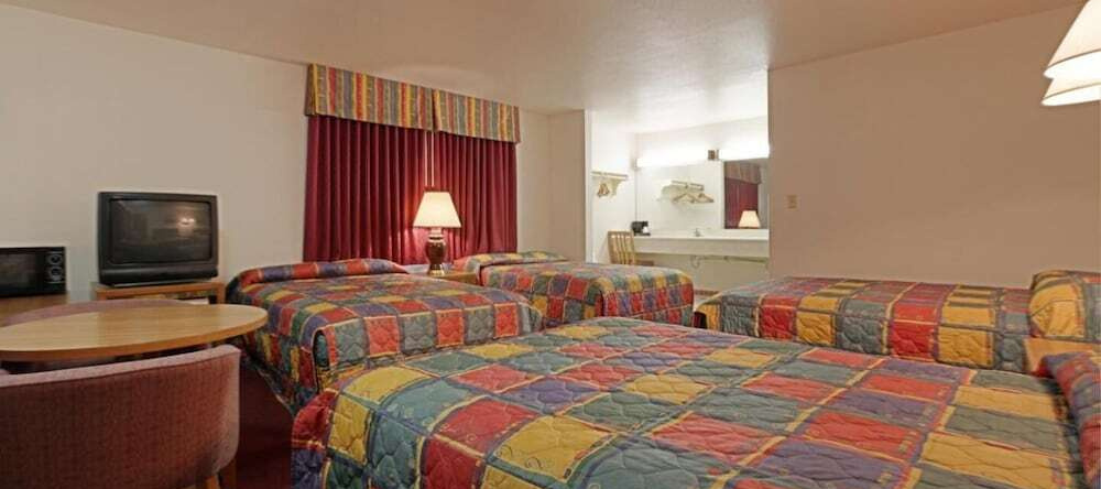 Travelodge Pico Rivera, Пико Ривера — фото 1