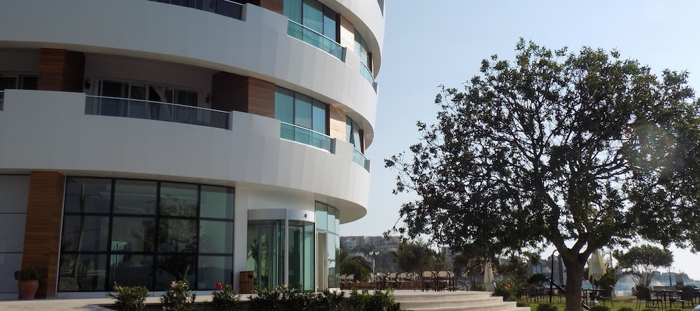 Marina Suites & Spa, Milas — photo 1
