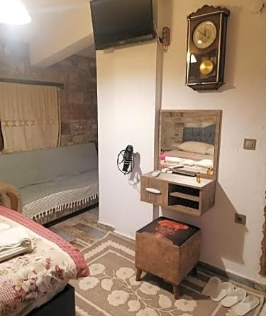 Tashan otel, Foca — photo 1