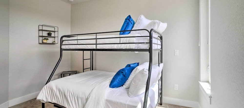 City Skyline Views: Upscale Denver Townhome, 丹佛 — 照片 1