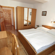 EA Hostel Hrubá Skála, 赫鲁巴-斯卡拉 — 照片 2