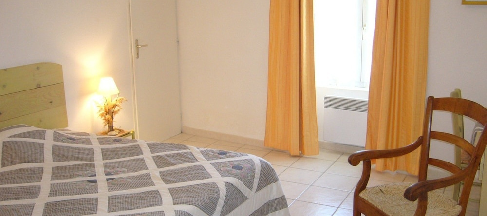 Ferme Le Grand Cordy, Grignan — photo 1