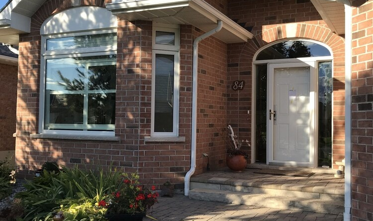 Modern Bungalow Bed and Breakfast, 贝尔维尔 — 照片 1