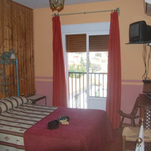 House With 4 Bedrooms in Torrejón el Rubio, With Wonderful Mountain Vi, Torrejon El Rubio — photo 4