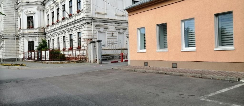 Violet House, Турда — фото 1