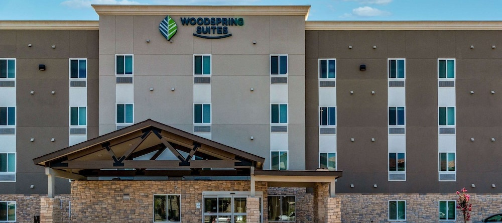 Woodspring Suites Bakersfield Airport, Bakersfield — photo 1