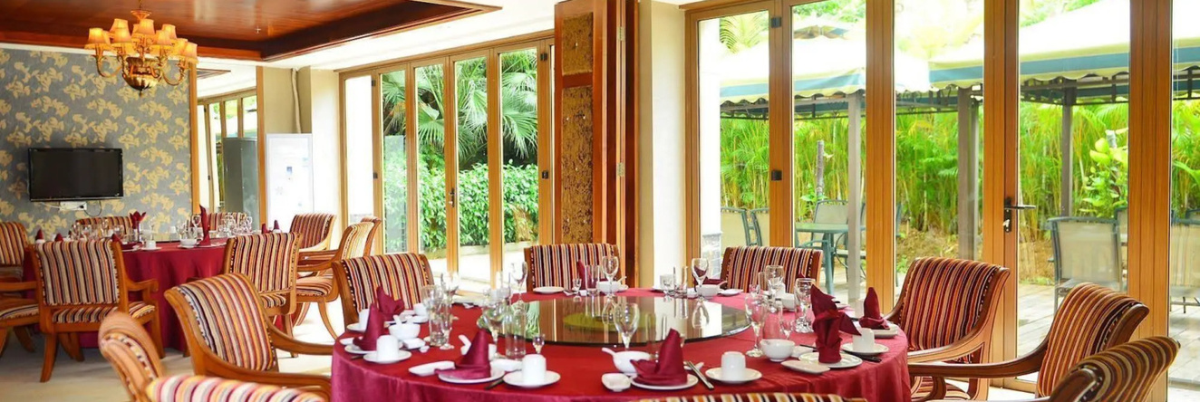 Xinglong Old Banyan Hotel - Wanning, Ваньнин — фото 1
