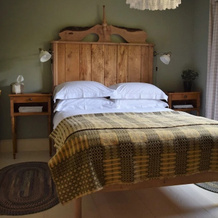 Nantgwynfaen Organic Farm B&B Wales, Llandyfriog — фото 2