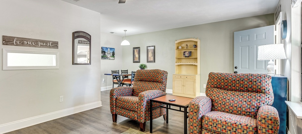 Charming Tallahassee Townhouse ~ 3 Mi To Fsu!, Таллахасси — фото 1