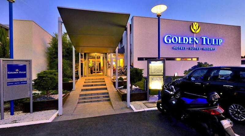 Novotel Troyes Aeroport, 贝阿尔-圣叙尔皮斯 — 照片 1