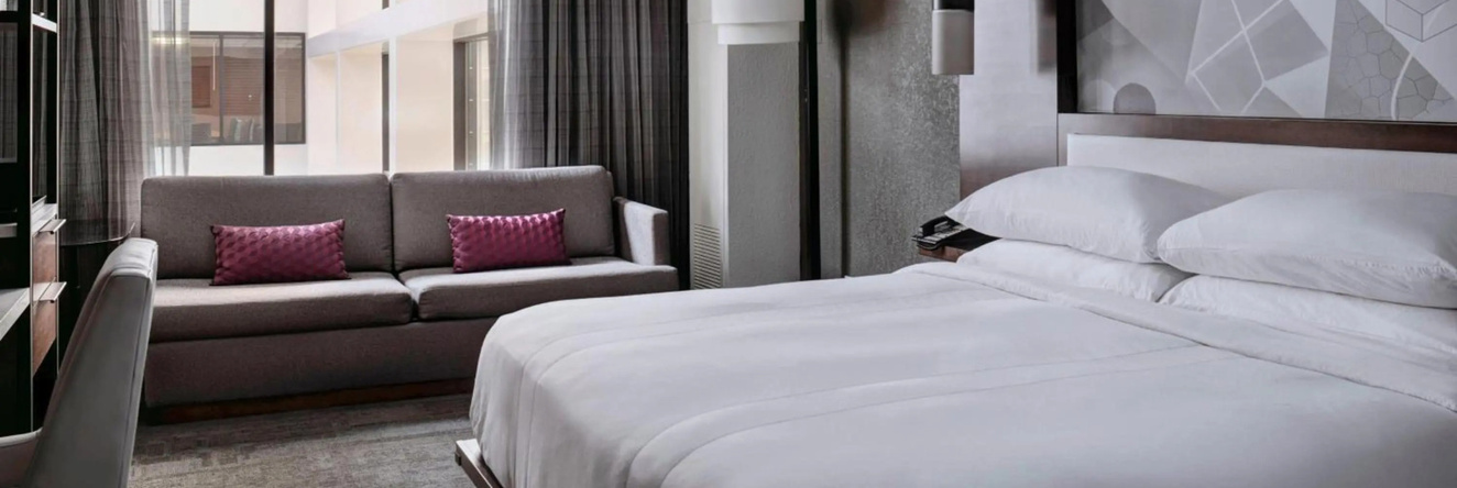 Marriott East Lansing At University Place, Ист-Лансинг — фото 1