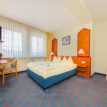 Montana Hotel Kassel-Süd, 古克斯哈根 — 照片 2