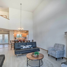 Bright Klamath Falls Townhome w/ Resort Perks, 克拉马斯福尔斯 — 照片 2