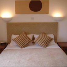 The Peacock Country Inn, Chinnor — photo 2