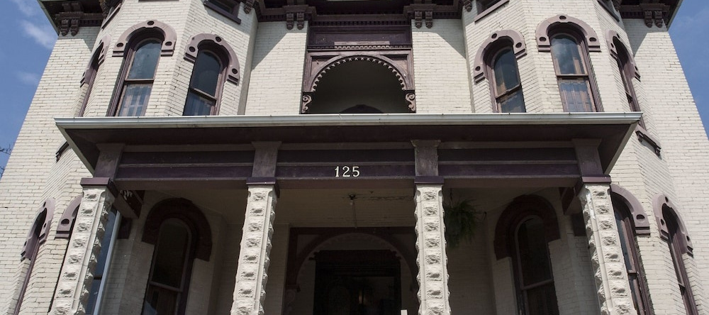The Mitchell House, Сёрклвилл — фото 1