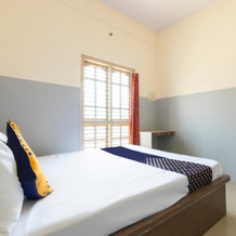 SPOT ON 68176 Anp Lodge, 阿卢鲁 — 照片 3