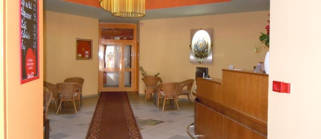 Hotel Zimní stadion, 姆拉达博莱斯拉夫 — 照片 1
