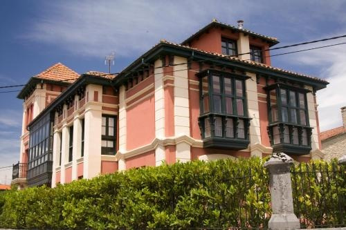 Apartamentos Turísticos La Solana, Коломбрес — фото 1