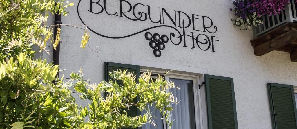 Burgunderhof, Ора — фото 1