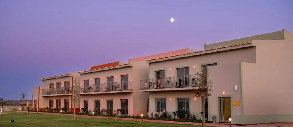 Vila Gale NEP Kids Hotel, Beja — photo 1