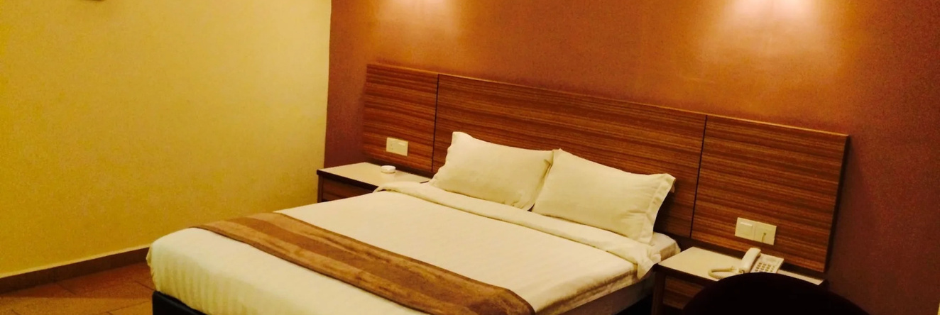 Grand Court Hotel, Teluk Intan — photo 1