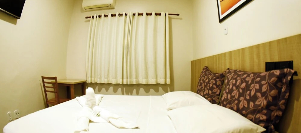 Limeira Plaza Hotel, 利梅拉 — 照片 1