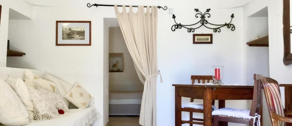 Mirella, Monopoli — photo 1