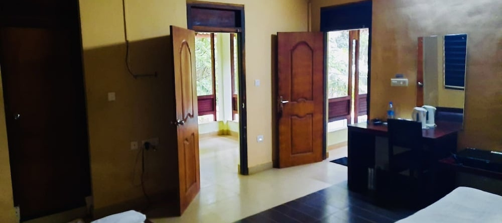 Welcare Sunrise Valley resort, 瓦杜万恰尔 — 照片 1