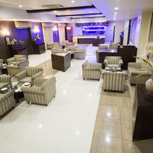 Hotel Grand International, 拉图尔 — 照片 2