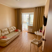 Uyutnaya Yevrodvushka Flat, 克拉斯诺兹纳缅斯克 — 照片 3