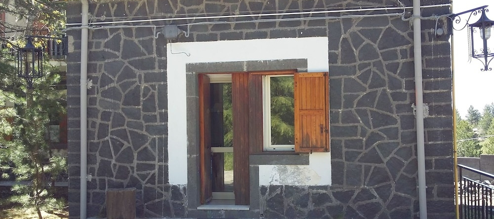 Residence Serra La Nave, 拉加尔纳 — 照片 1