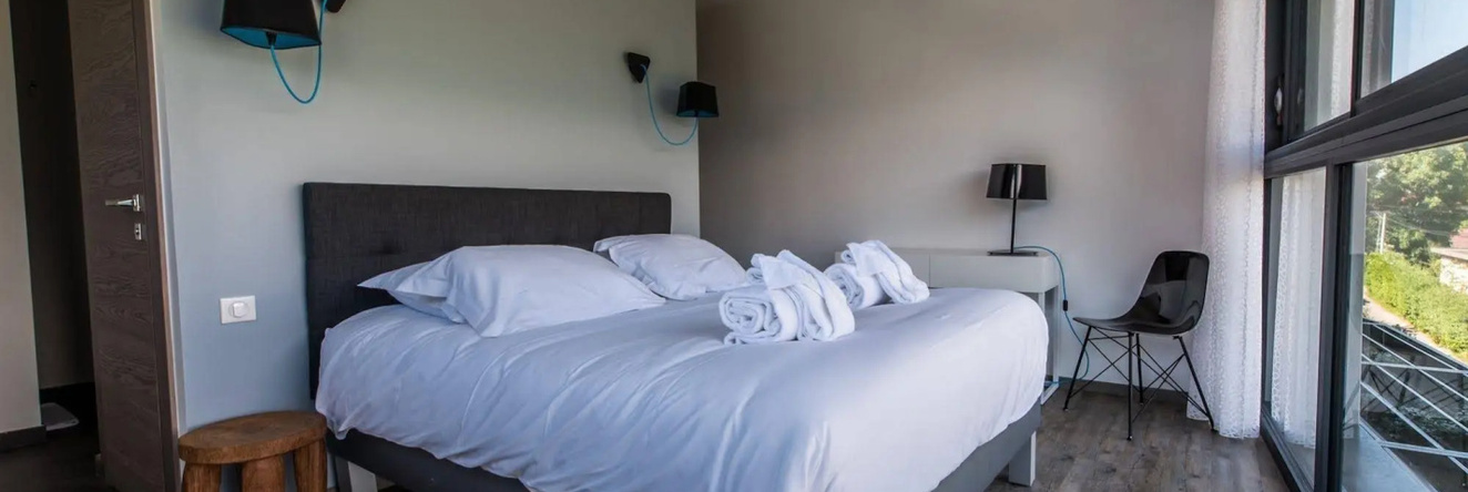 Les Catalons, Севрие — фото 1