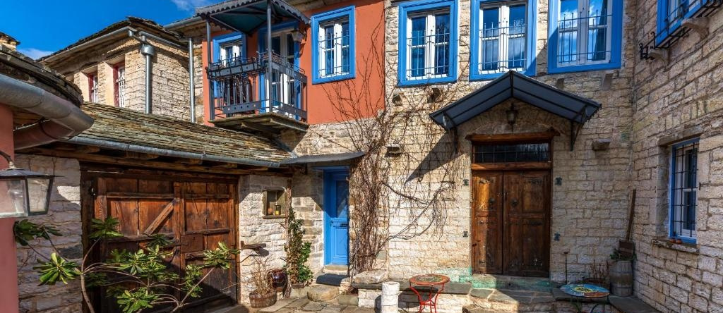 Archontiko Dilofou, Asprangeloi — photo 1