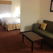 Holiday Inn Express Defuniak Springs, ДеФуниак-Спрингс — фото 2