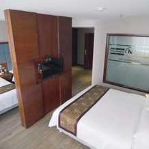 Liaoyuan Yihe Business Hotel, 龙山 — 照片 4
