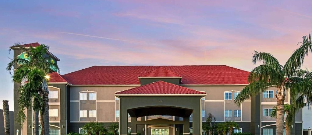 La Quinta By Wyndham Mercedes, Уэслако — фото 1
