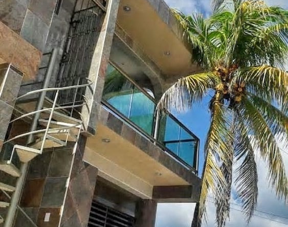 Kaeli's Caribbean Studios, Campeche — photo 1