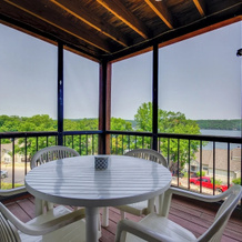 Osage Beach Condo W/ Private Deck & Lake Views!, Осейдж-Бич — фото 3