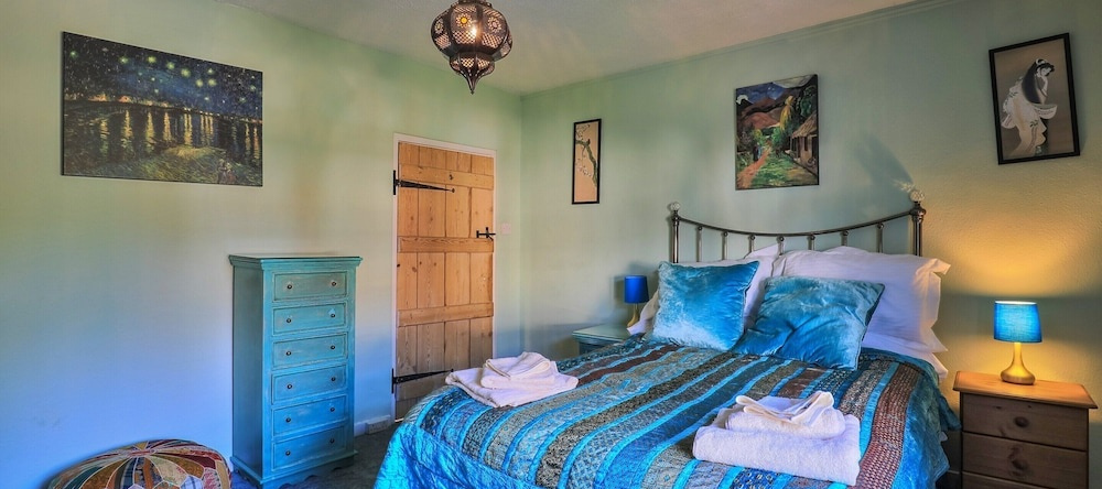 Retreat in Surrey Near Hever Castle, 灵菲尔德 — 照片 1