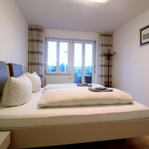 Luxury city apartment - view of river and castle, 维尔茨堡 — 照片 3
