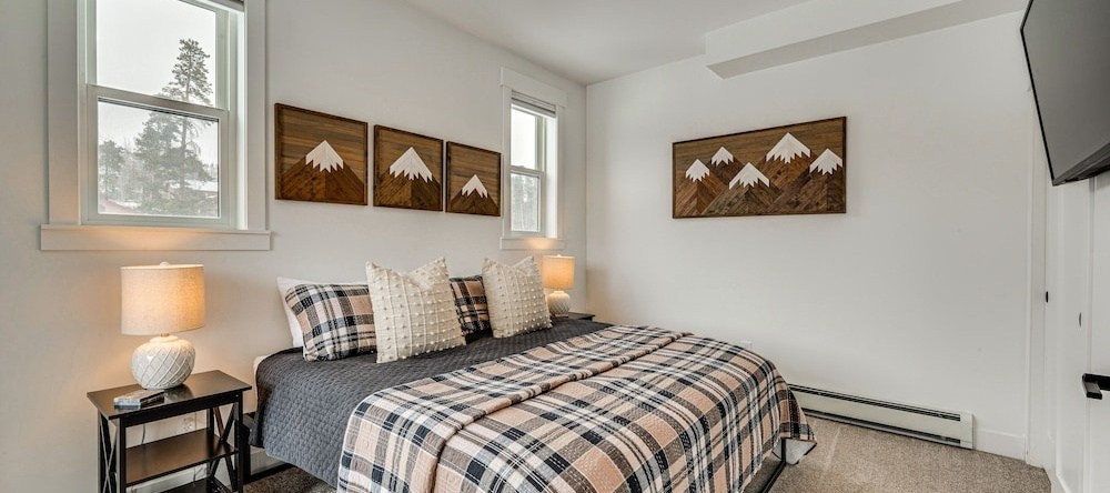 2 Mi To Rmnp: Mtn-View Grand Lake Loft!, Гранд-Лейк — фото 1