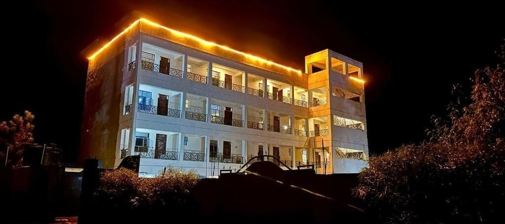 Amani Oasis, Тавета — фото 1